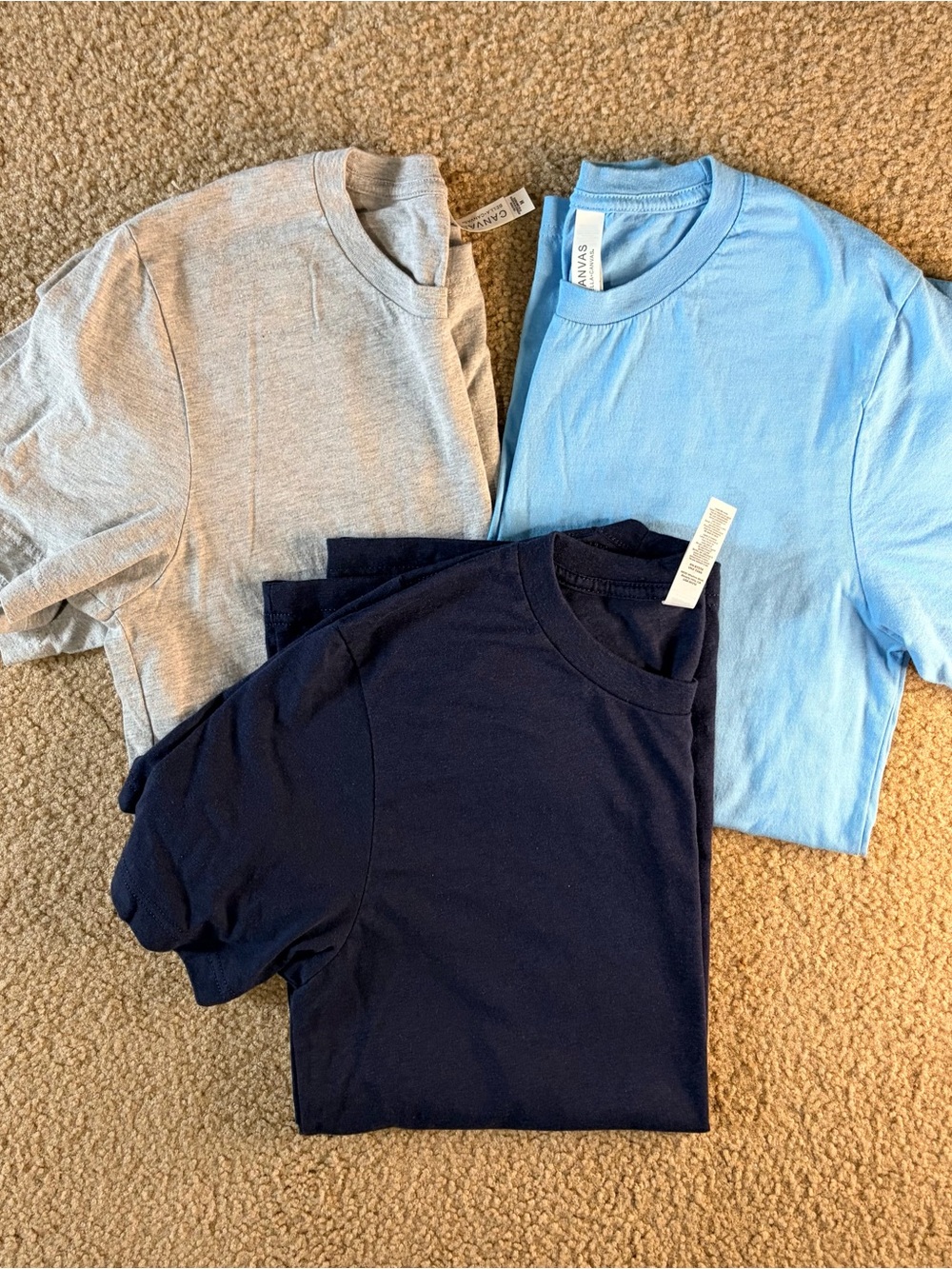 Bella Canvas women’s Short Sleeve Tees - Light Blue, Heather Gray & Navy - Picture 4 of 5